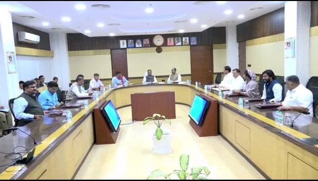 Chhattisgarh Cabinet Meeting Commences Under CM Vishnu Deo Sai’s Leadership