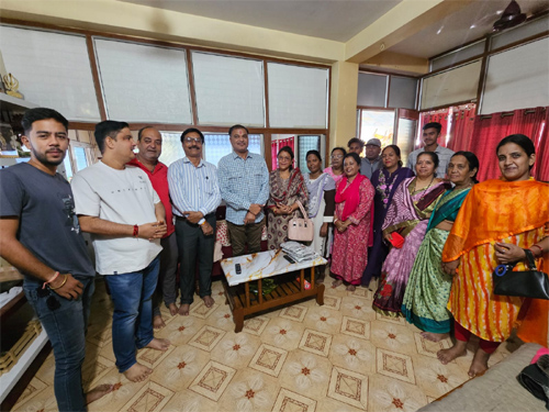 Municipal Corporation to Take Strict Action Against Illegal Encroachments, Assures Mayor to Srishti Colony Residents