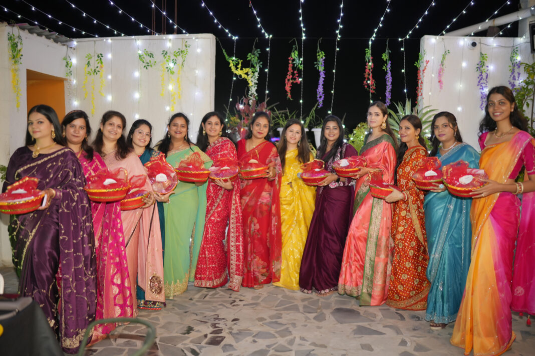 Festive Fervor Grips Burhanpur on the Eve of Karwa Chauth