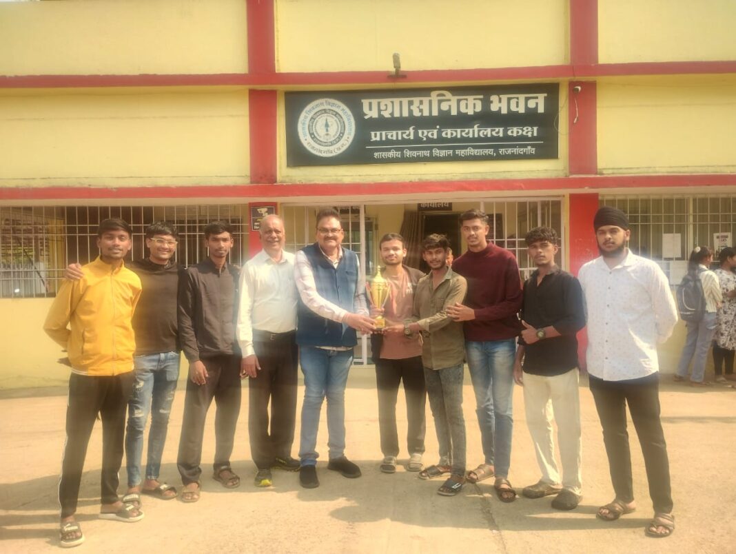 Shivnath Science College Crowned Champions at Inter-College Football Tournament in Dongargaon