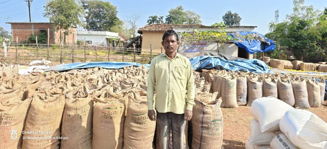 Farmer Sewaram Sells 60 Quintals of Paddy at Ekattaknhar Procurement Centre in Pandarwani