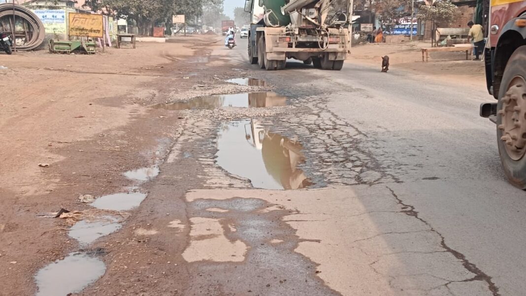 Roads in Ruins from Singhola to Khursipar: Daily ‘Test of Endurance’ for Villagers