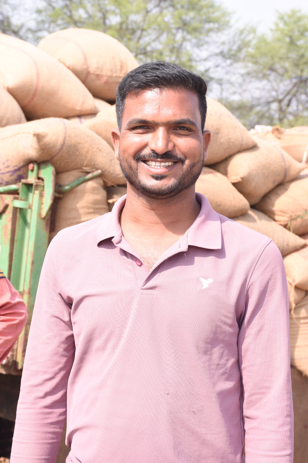 Farmers Express Joy as Paddy Procurement Begins for Kharif Marketing Year 2025–26 in Rajnandgaon