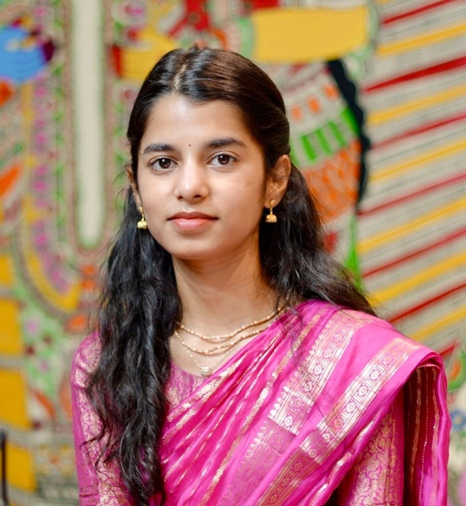 BJP’s Maithili Thakur Triumphs in Alinagar, Becomes Bihar’s Youngest MLA at 25