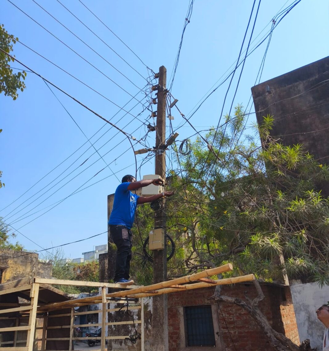 Power Utility Recovers ₹48.39 Lakh from Defaulters in Rajnandgaon, Disconnects 373 Power Connections