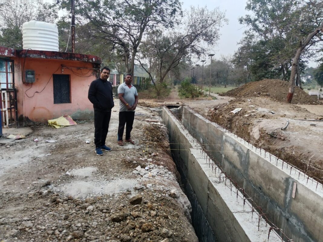 Municipal Commissioner Inspects Sanitation and Drainage Works in Prabhat Nagar and Rajiv Nagar