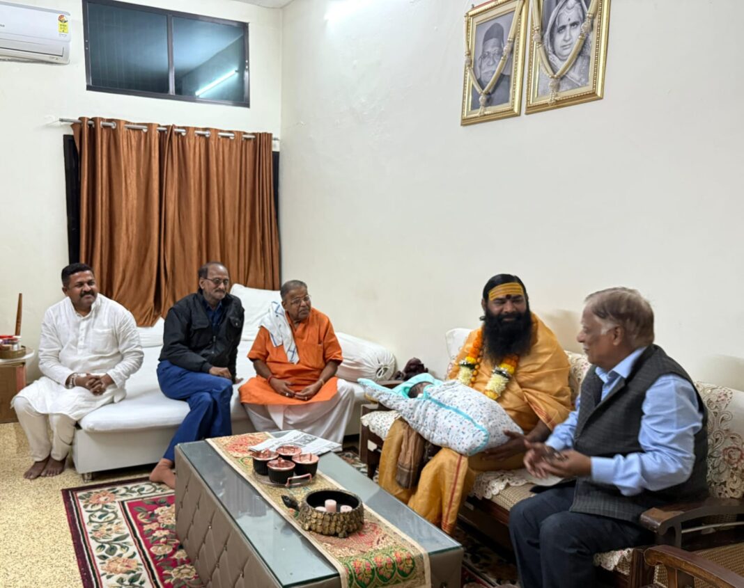 “संसार की सब वस्तुएँ सुलभ, पर सत्संग है सबसे दुर्लभ”— जय श्रवण जी महाराज