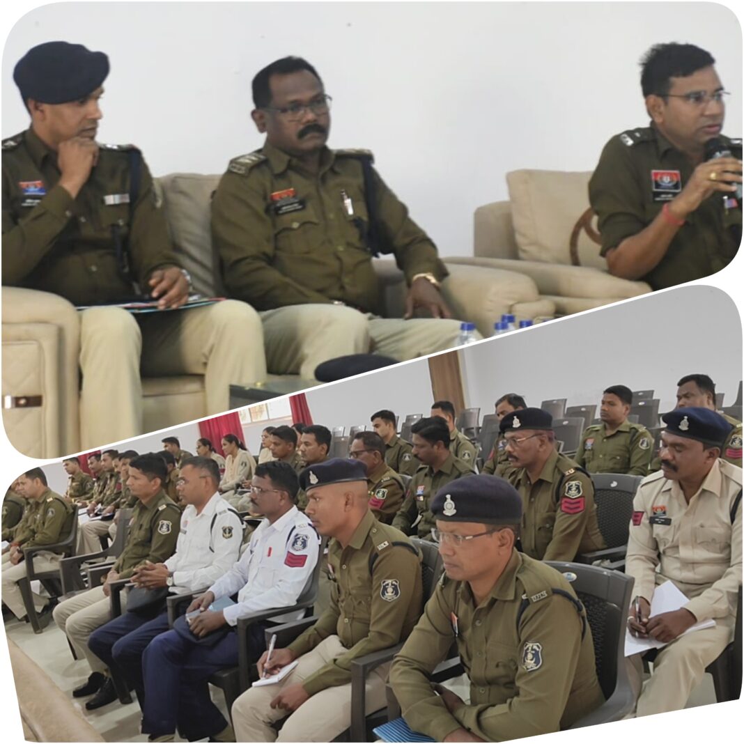 One-Day Training Workshop for Police Station Clerks and Assistants Held in Rajnandgaon