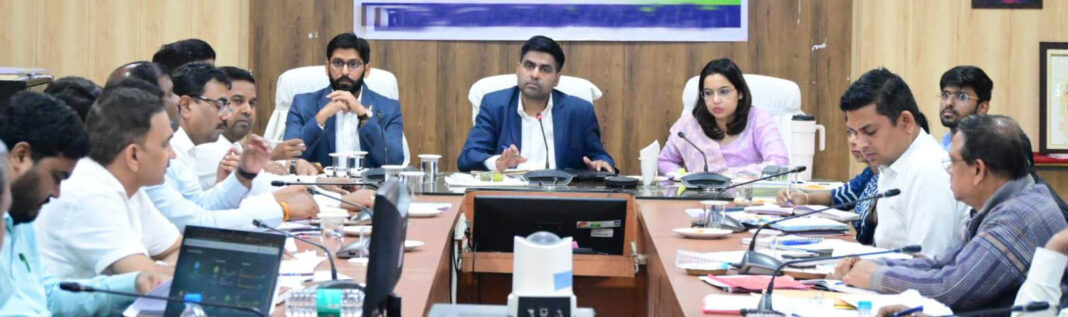 All Departments Must Deliver Excellent Performance Under Atal Monitoring Portal: Collector