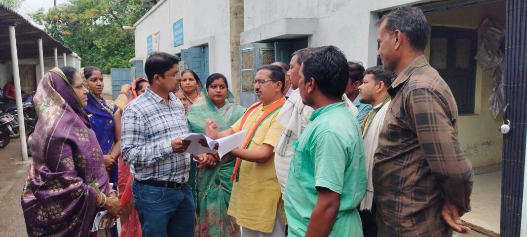 Villagers Protest Alleged Irregularities in Jamri Diversion Canal Lining Project