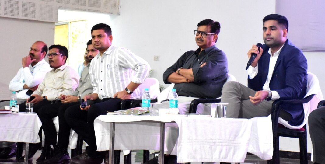Seva Setu Initiative Crucial to Making Governance More Accountable: Collector Jitendra Yadav