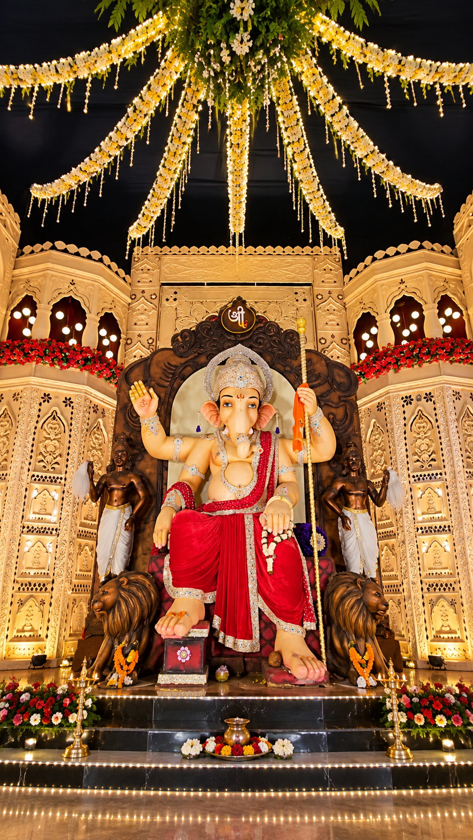 Vinayak Samiti, Mitra Mandal and Marwari Ganesh Add New Dimension to Sadar Bazaar Ganeshotsav