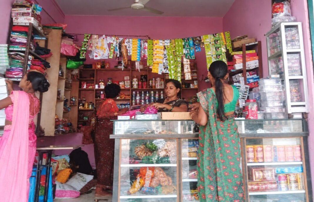 Phoolbai Jadhav Transforms Her Life as a Lakhpati Didi