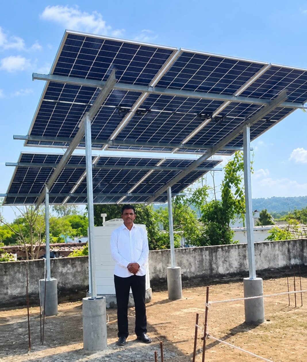 PM Surya Ghar Scheme Brings Relief and Savings to Housilal Sahu’s Family