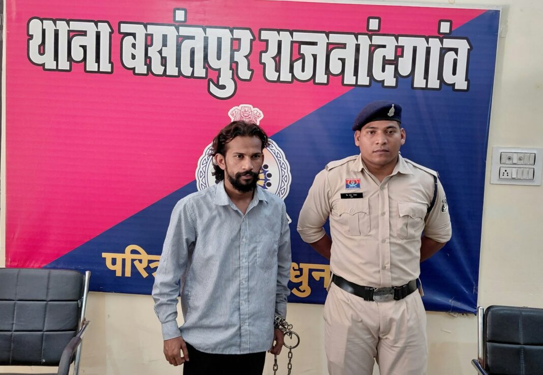 Man Arrested for Allegedly Demanding ₹5 Lakh by Threatening False Ganja Case in Rajnandgaon
