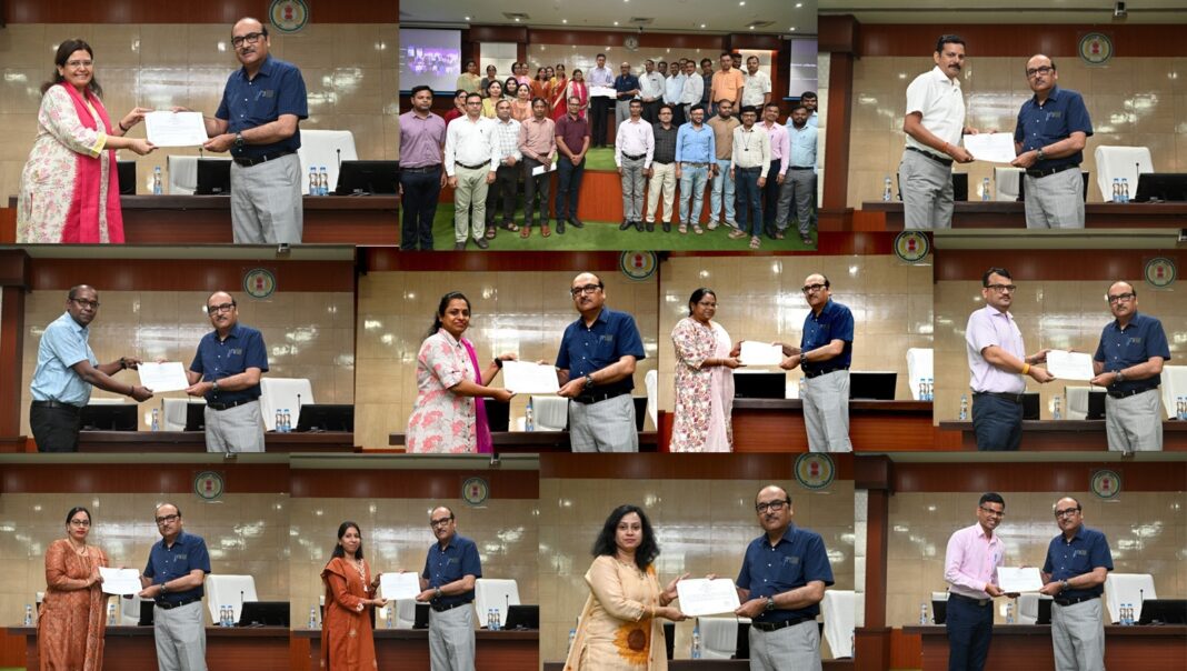 Chhattisgarh Chief Secretary Vikasheel Honours Officials for Excellence in e-Office, Punctuality and iGOT Training